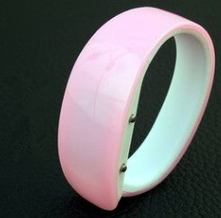 Wholesale LED dolphin watches, men and women sports watches bracelets