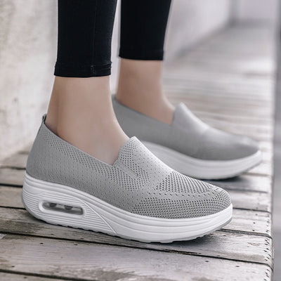 Women's Simple Color Low Top Casual Trendy Shoes